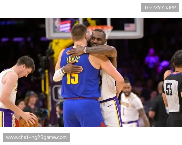 NBA焦点之战群星爆发新秀崛起季后赛席位争夺进入白热化阶段